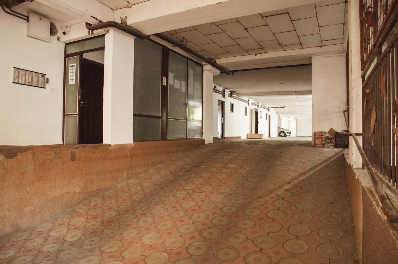Studio5, Sa Parkingom, Centar Obrenovca Obrenovac  エクステリア 写真