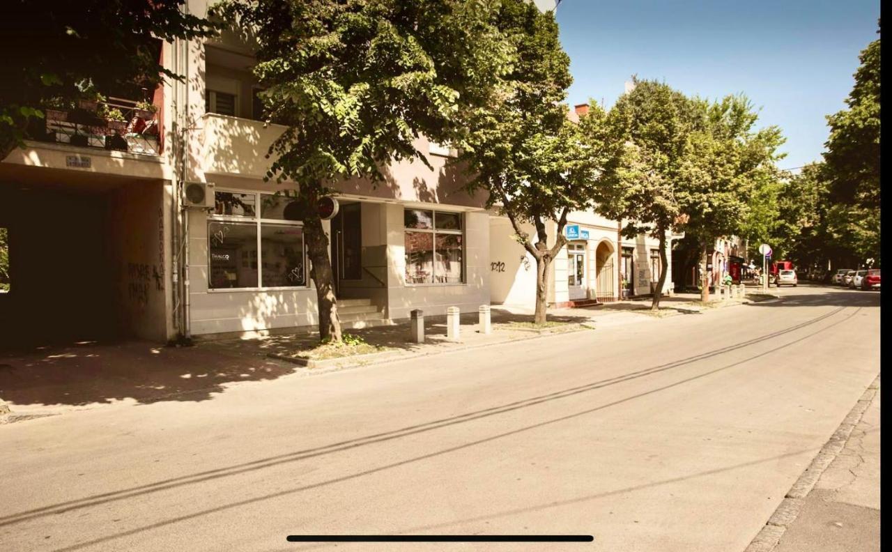 Studio5, Sa Parkingom, Centar Obrenovca Obrenovac  エクステリア 写真